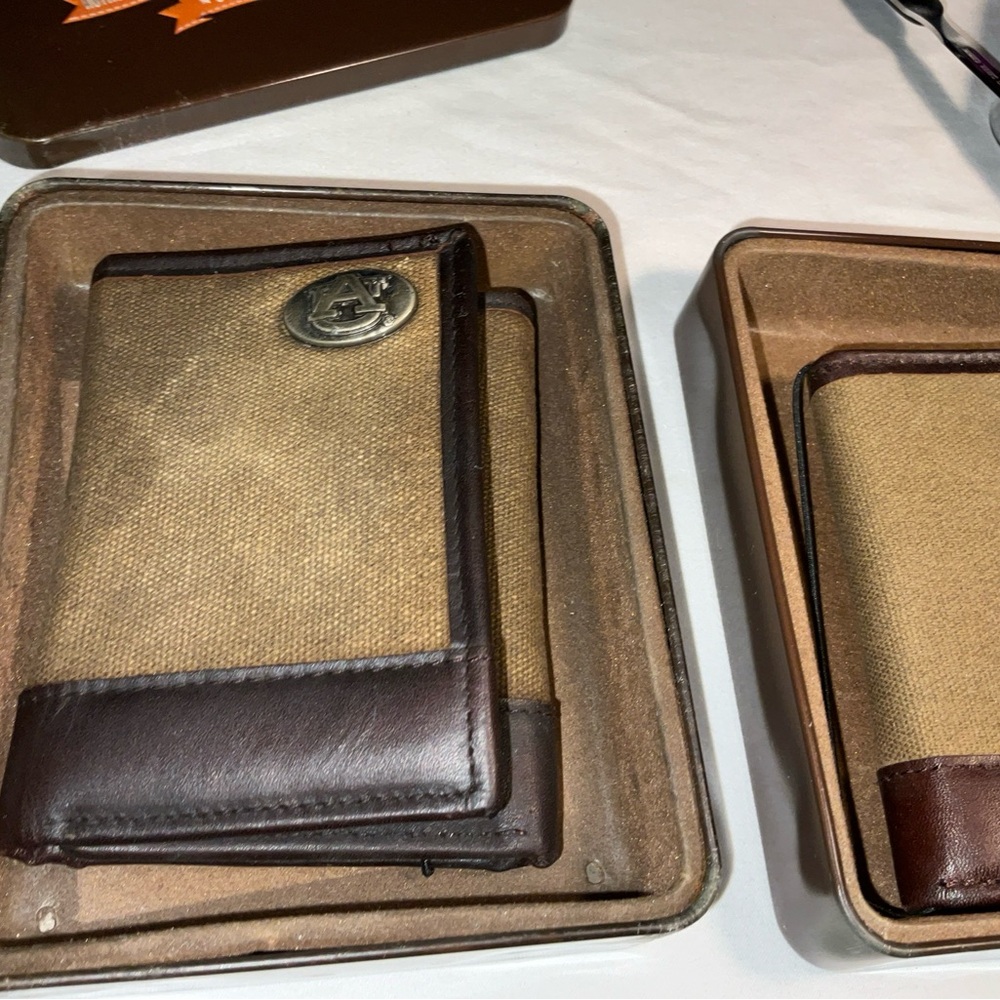 Auburn Waxed Canvas/Leather BY ZEP-PRO Bifold Fishermans Wallet tin GIFT box NEW
